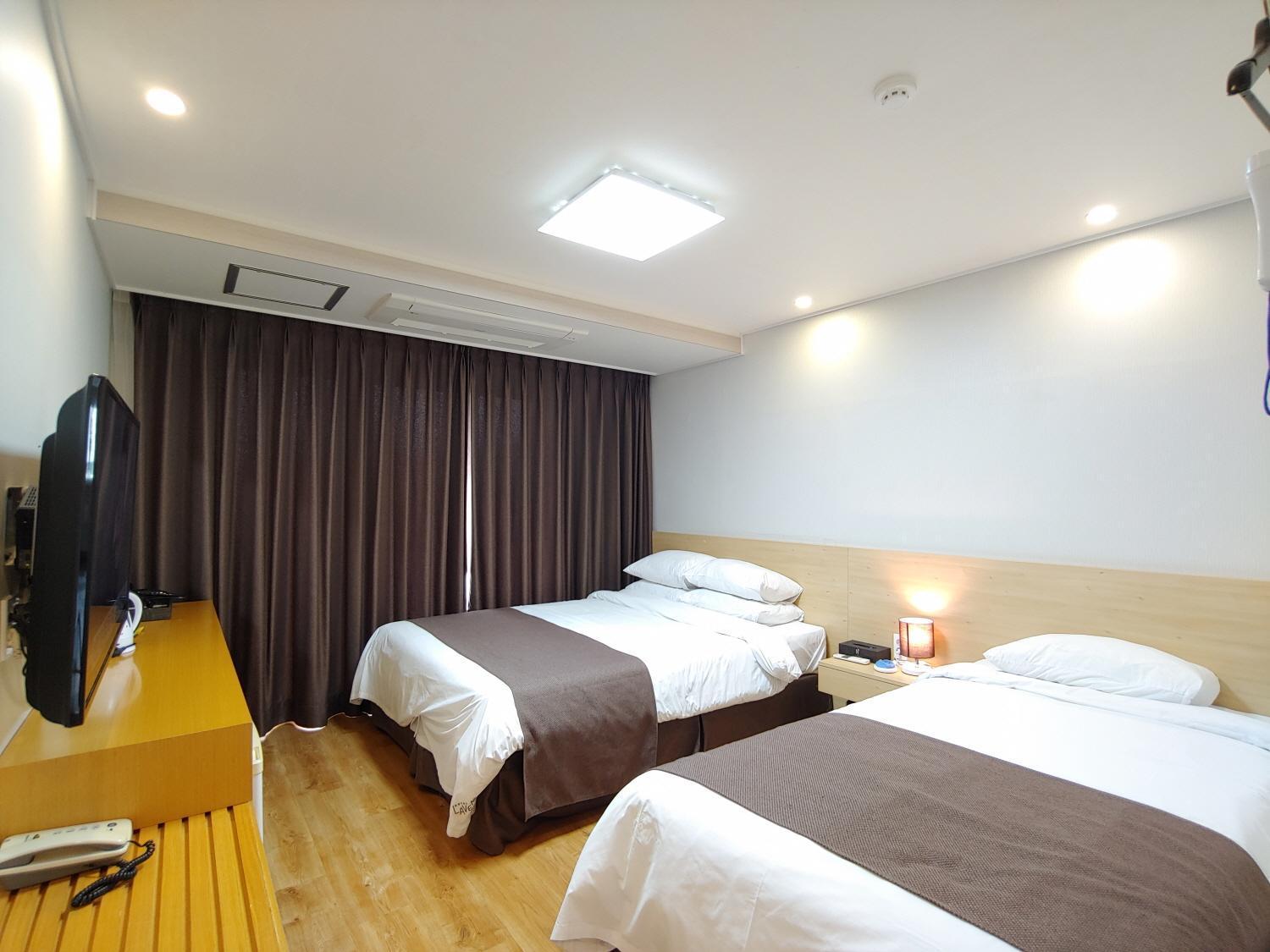 Jeju Lavender Hotel Согвіпо Екстер'єр фото