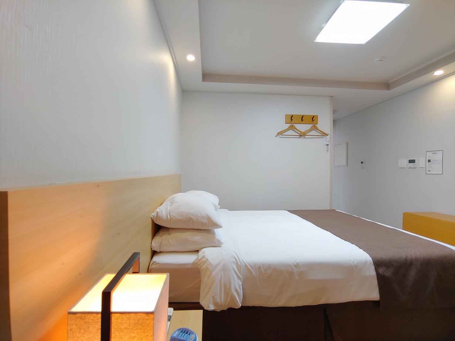 Jeju Lavender Hotel Согвіпо Екстер'єр фото