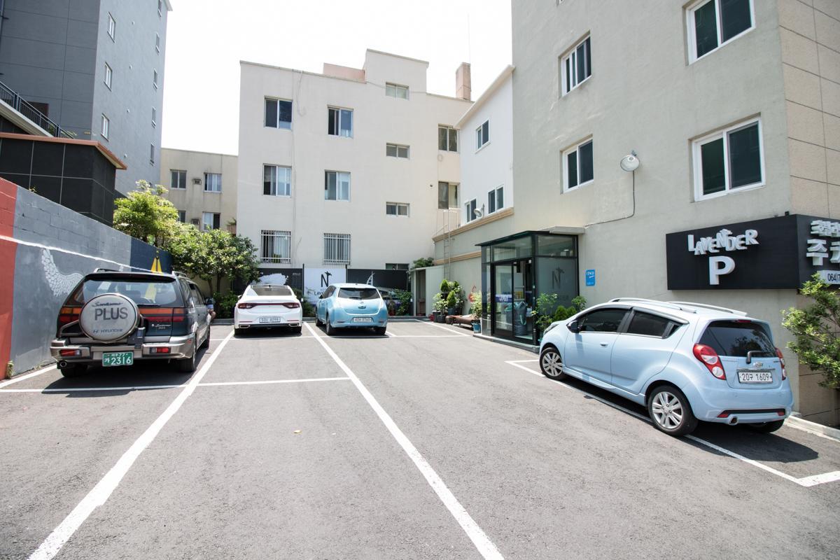 Jeju Lavender Hotel Согвіпо Екстер'єр фото